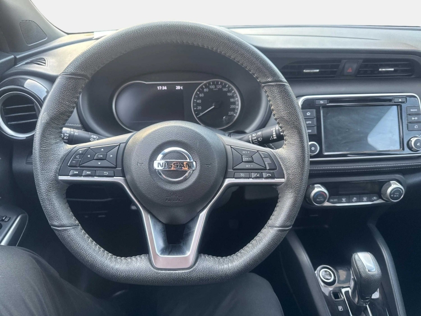 Kicks 1.6 16V FLEXSTART SL 4P XTRONIC