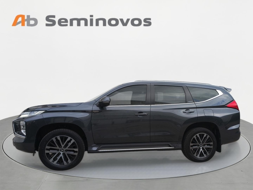 Pajero Sport 2.4 16V MIVEC TURBO DIESEL LEGEND AWD AUTOMÁTICO