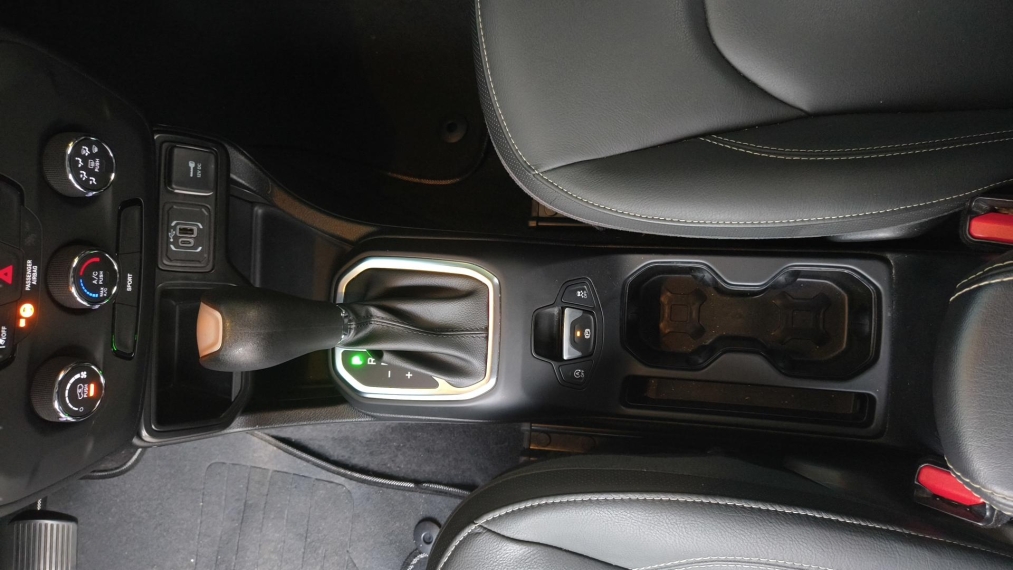 Renegade 1.3 T270 TURBO FLEX SPORT AT6