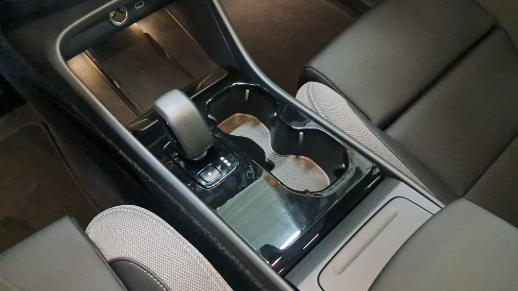 Ex40 P6 RECHARGE ELECTRIC PLUS