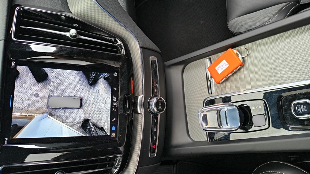 Xc60 2.0 T8 RECHARGE ULTIMATE DARK AWD GEARTRONIC