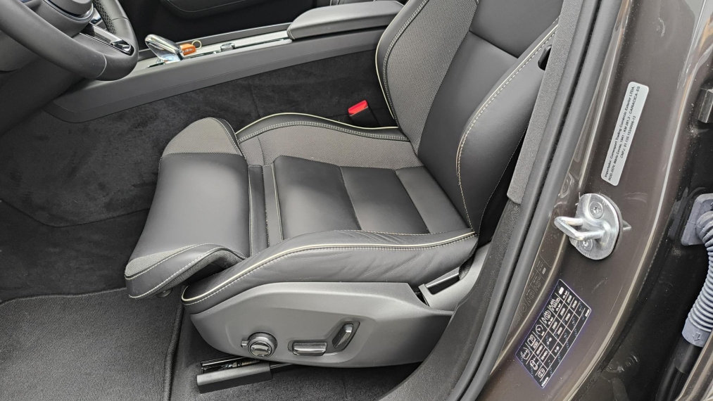 Xc60 2.0 T8 RECHARGE ULTIMATE DARK AWD GEARTRONIC