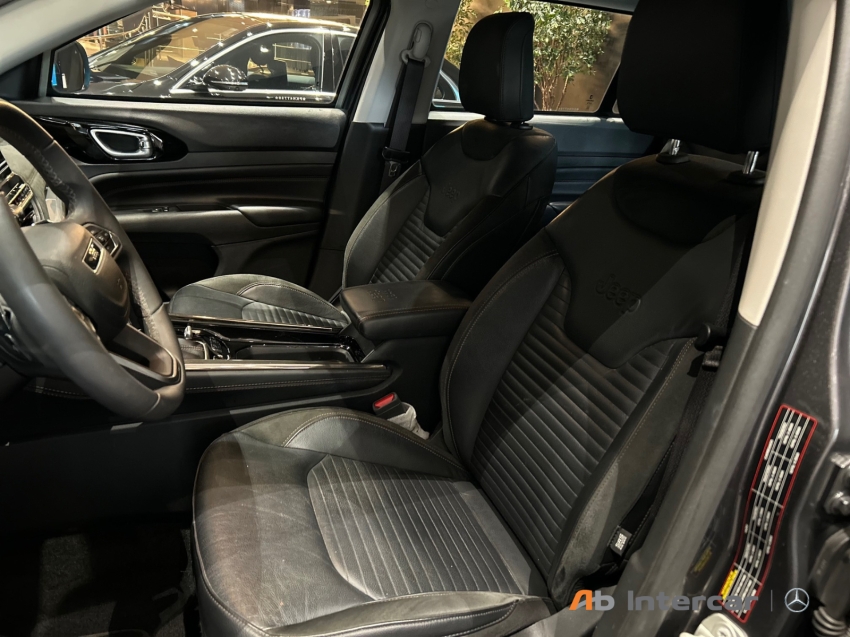 Commander 2.0 TD380 TURBO DIESEL LIMITED AT9