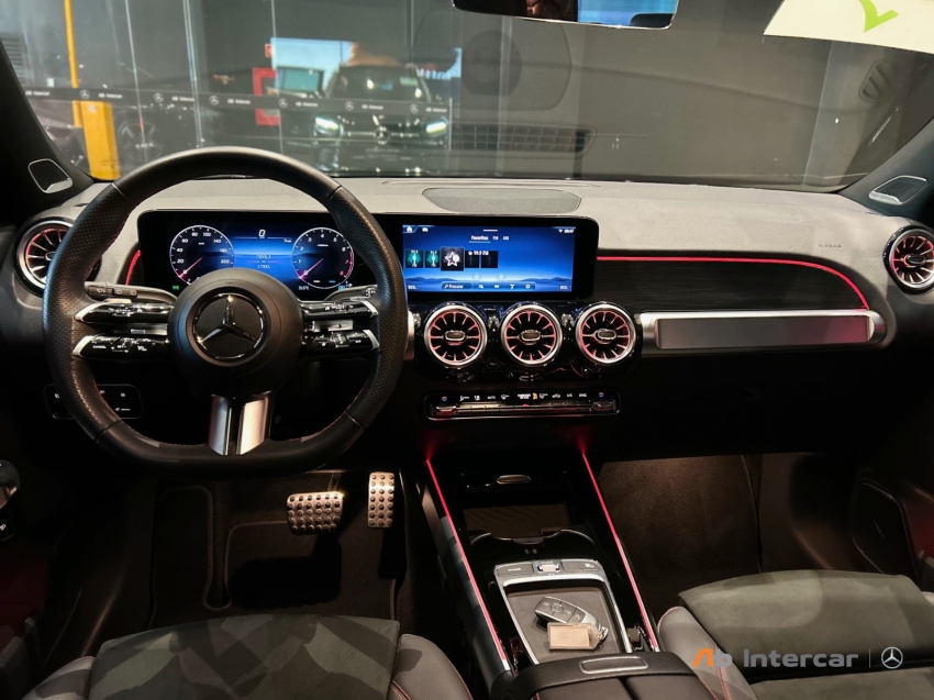 Glb 220 2.0 MHEV AMG LINE 4MATIC 8G-DCT