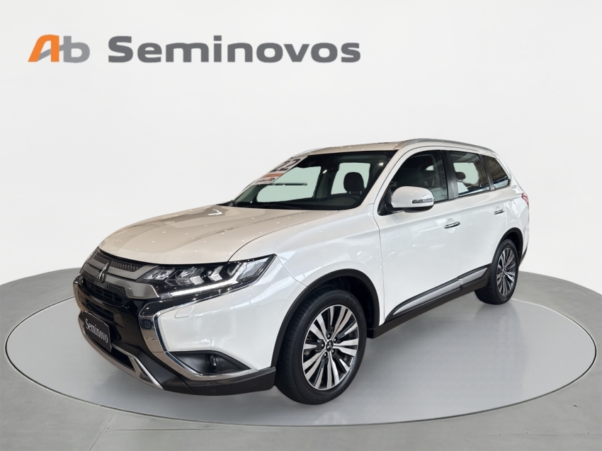 Outlander 2.2 MIVEC DI-D DIESEL HPE-S AWD AUTOMÁTICO