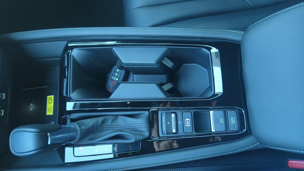 Accord 2.0 e:HEV ADVANCED E-CVT