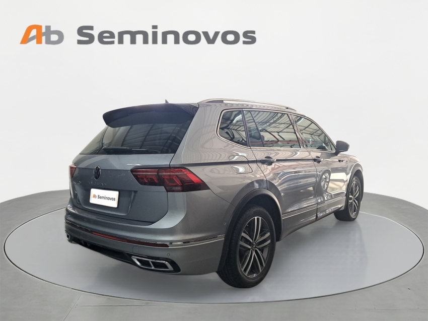 Tiguan 2.0 300 TSI GASOLINA ALLSPACE R-LINE AUTOMÁTICO