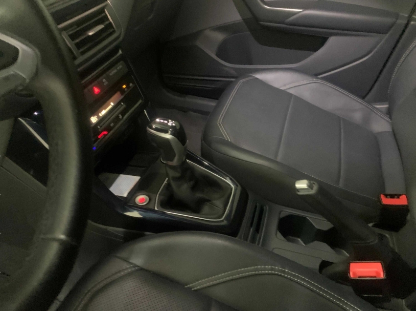 T-cross 1.0 200 TSI TOTAL FLEX COMFORTLINE AUTOMÁTICO