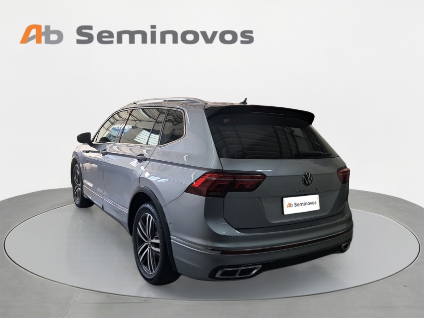 Tiguan 2.0 300 TSI GASOLINA ALLSPACE R-LINE AUTOMÁTICO