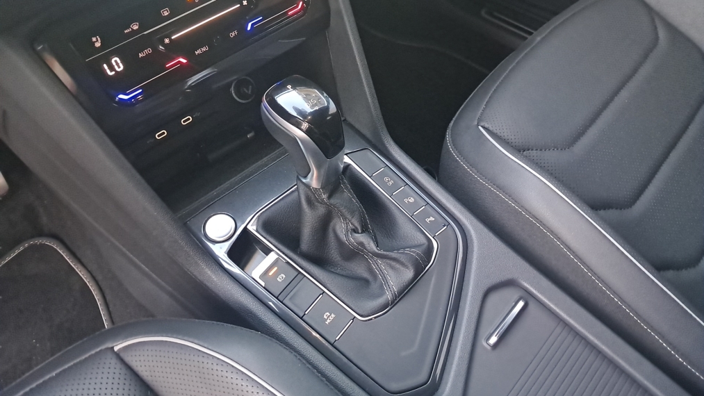 Tiguan 2.0 300 TSI GASOLINA ALLSPACE R-LINE AUTOMÁTICO