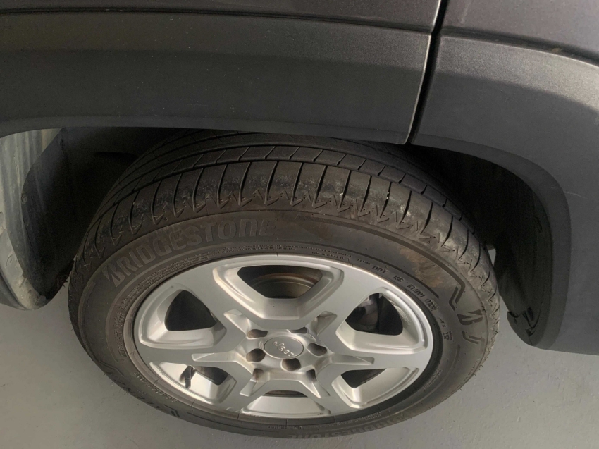 Renegade 1.3 T270 TURBO FLEX AT6