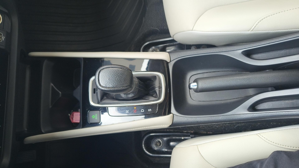 City 1.5 i-VTEC FLEX TOURING CVT