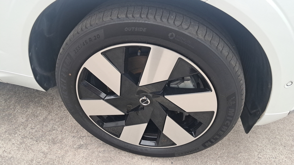 Xc60 2.0 T8 RECHARGE ULTIMATE AWD GEARTRONIC