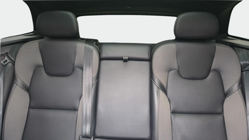 Xc60 2.0 T8 RECHARGE R-DESIGN AWD GEARTRONIC