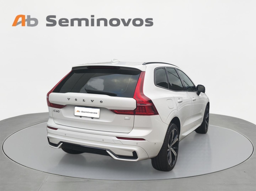 Xc60 2.0 T8 RECHARGE R-DESIGN AWD GEARTRONIC