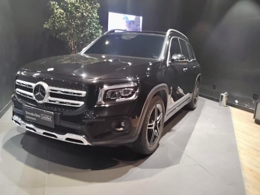 Mercedes-Benz Glb 200