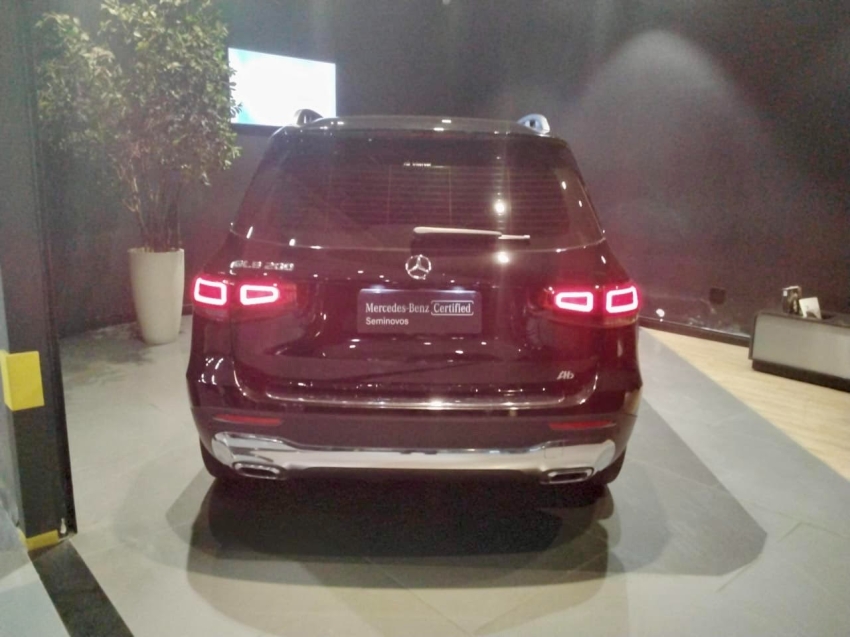 Mercedes-Benz Glb 200