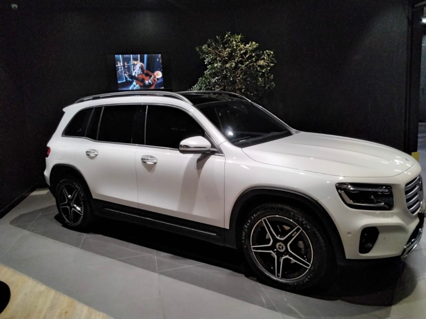 Mercedes-Benz Glb 220