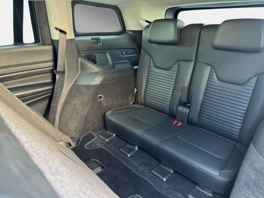 JEEP Commander