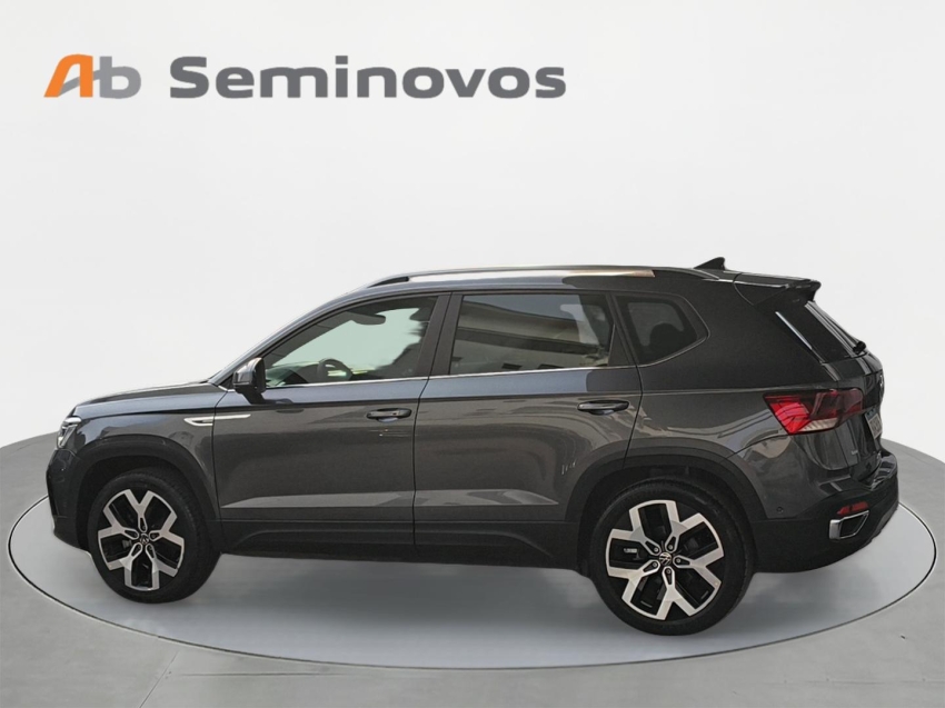 Volkswagen Taos