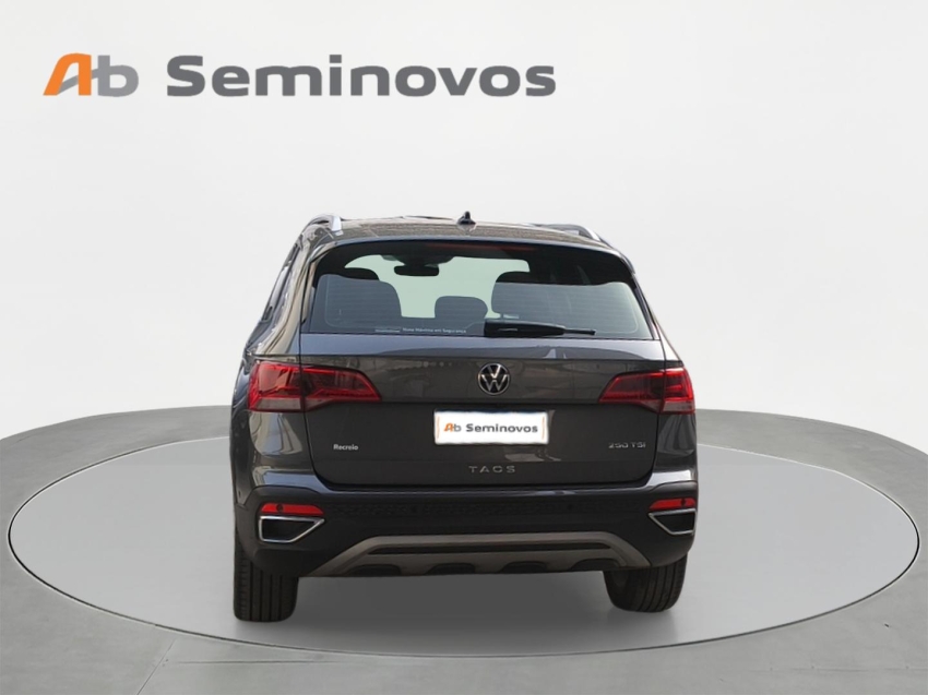 Volkswagen Taos