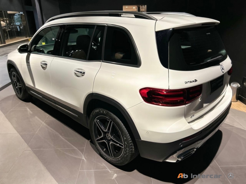 Mercedes-Benz Glb 220