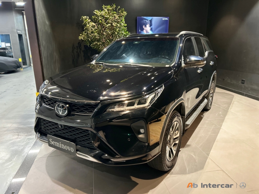 Toyota Hilux Sw4