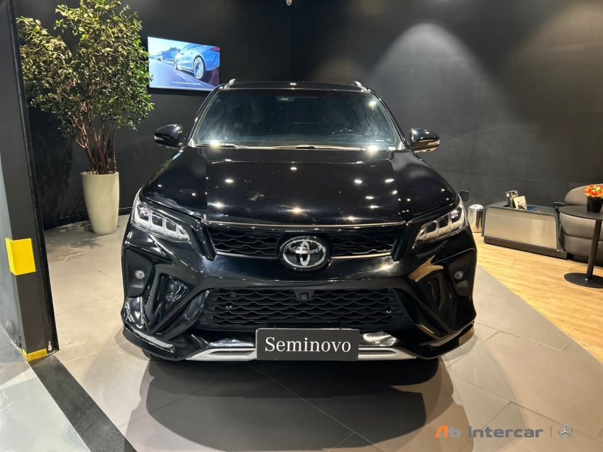 Toyota Hilux Sw4
