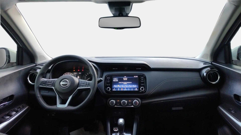 Nissan Kicks Play