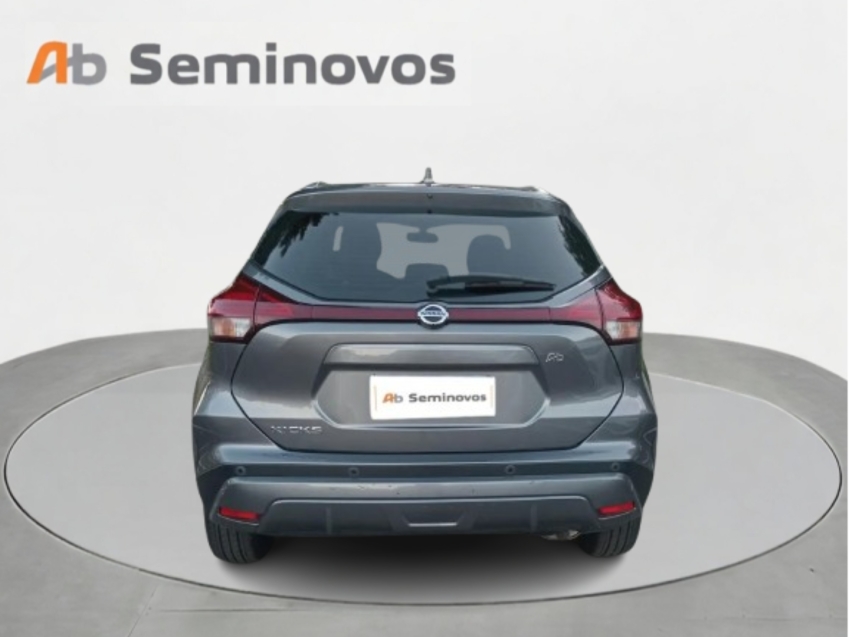 Nissan Kicks