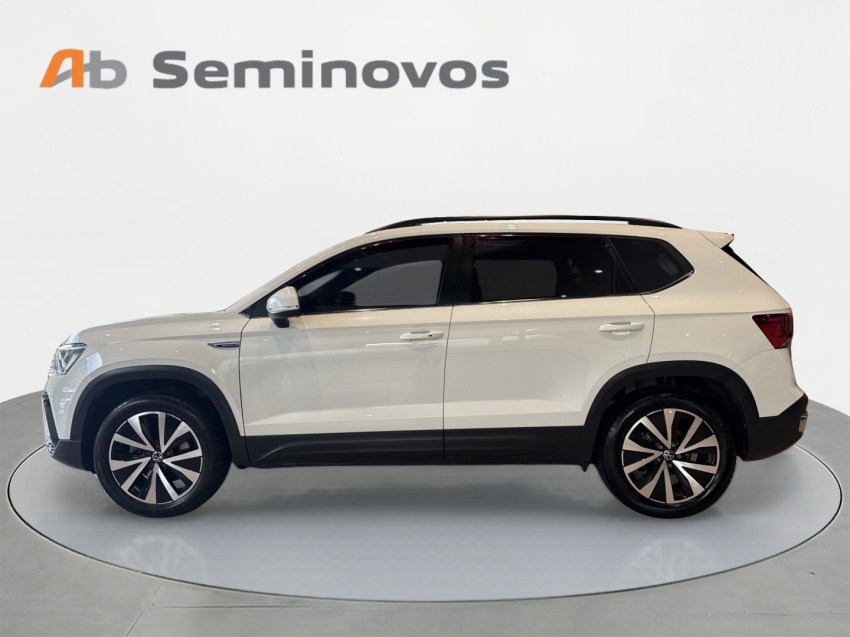 Volkswagen Taos