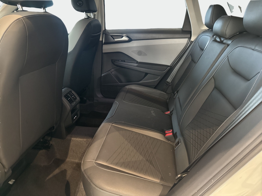 Volkswagen Taos