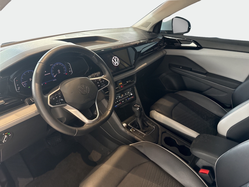 Volkswagen Taos