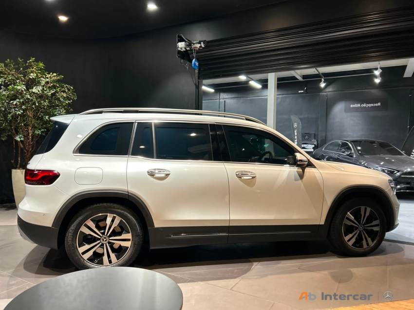 Mercedes-Benz Glb 200