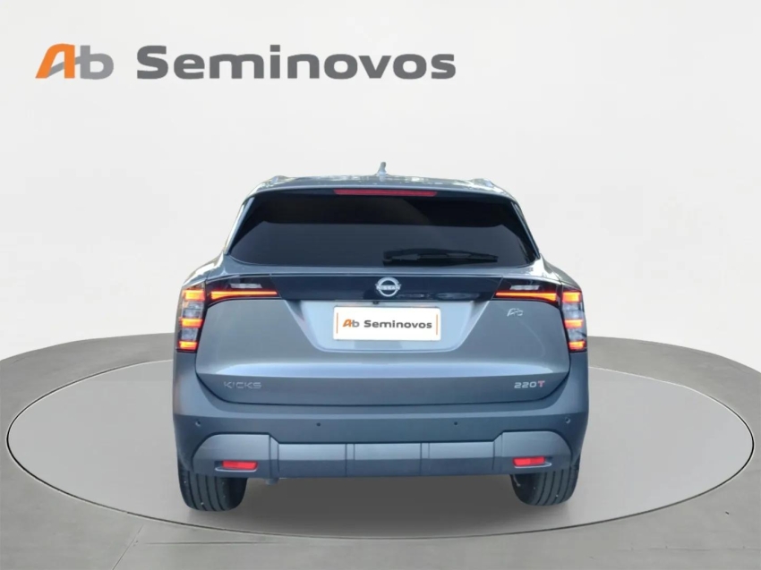 Nissan Kicks