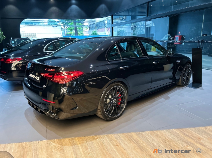 Mercedes-Benz C 63 Amg