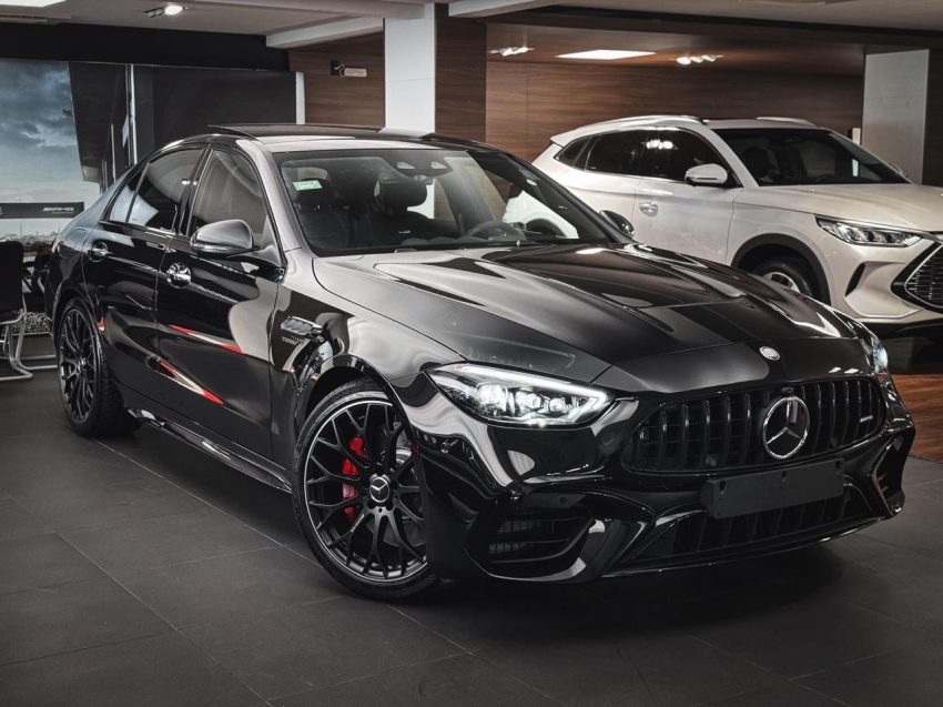 Mercedes-Benz C 63 Amg