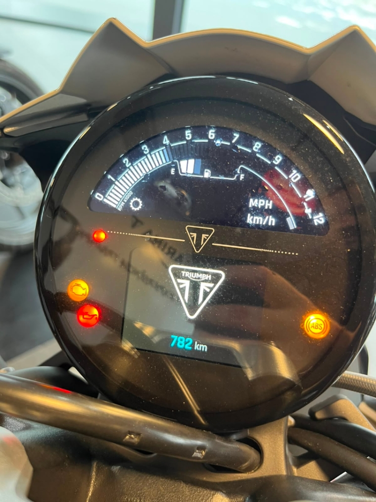 Triumph Trident
