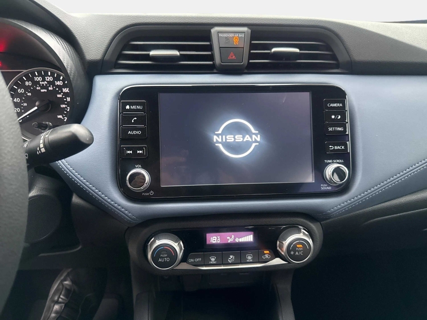 Nissan Versa