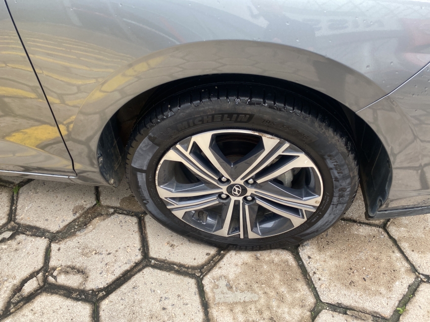 Hyundai Hb20s