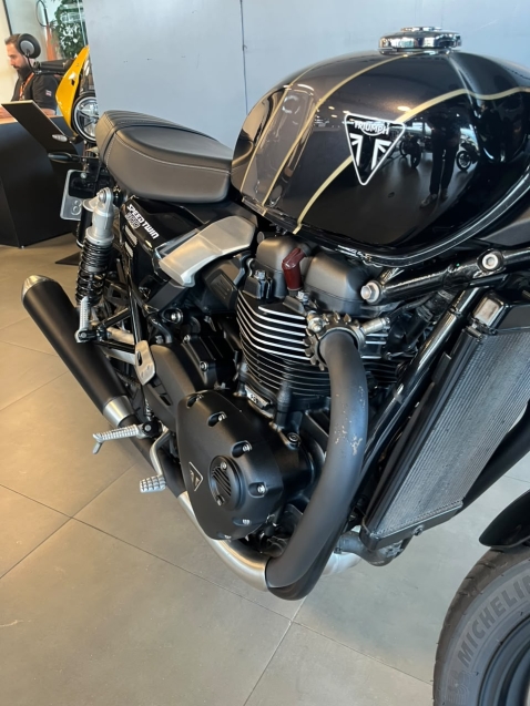 Triumph Speed Twin 900