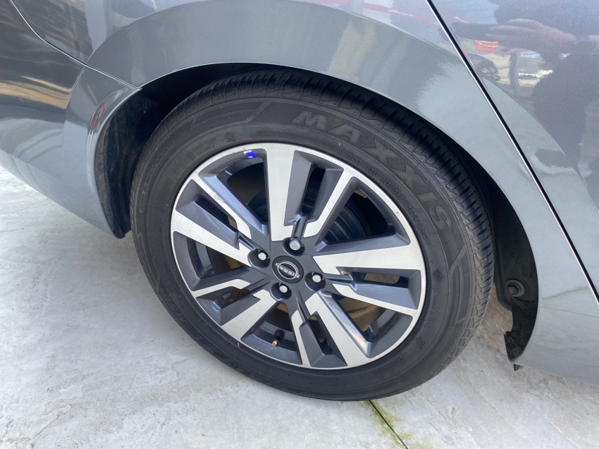 Nissan Versa