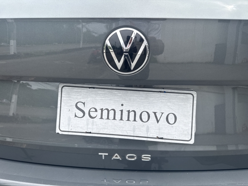 Volkswagen Taos