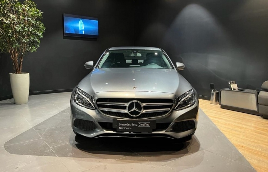 Mercedes-Benz C 180